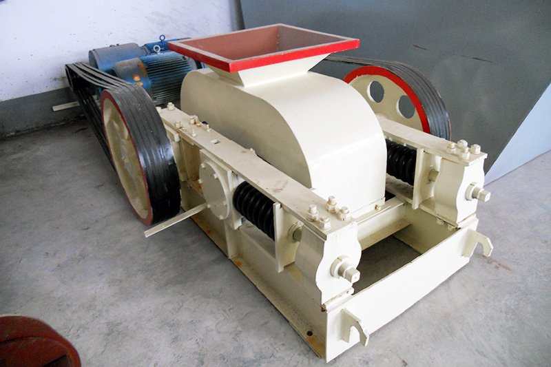 雙輥破碎機(jī)，對輥式制砂機(jī)