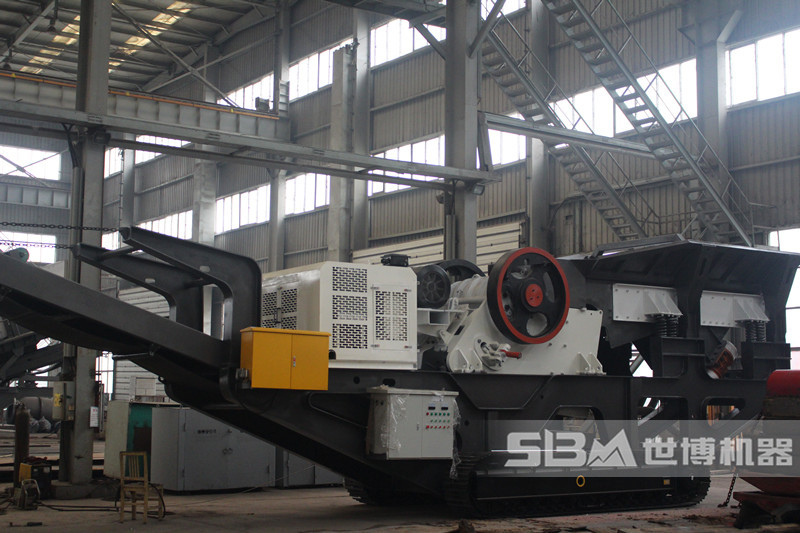 柴油履帶式石頭破碎機(jī)，主機(jī)配置顎破