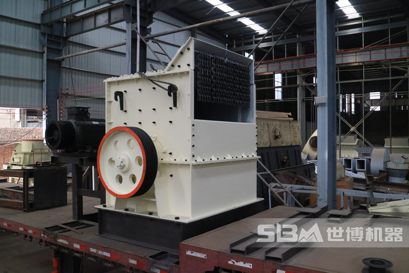 箱式破碎機(jī)，箱式碎石機(jī)