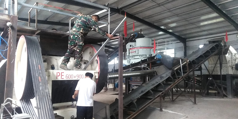 世博大石頭制砂生產(chǎn)線客戶現(xiàn)場