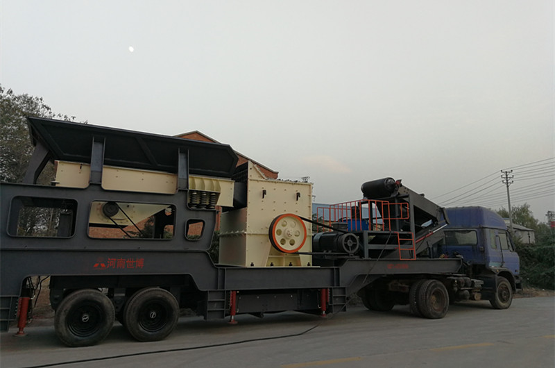 移動(dòng)式方箱破碎機(jī)