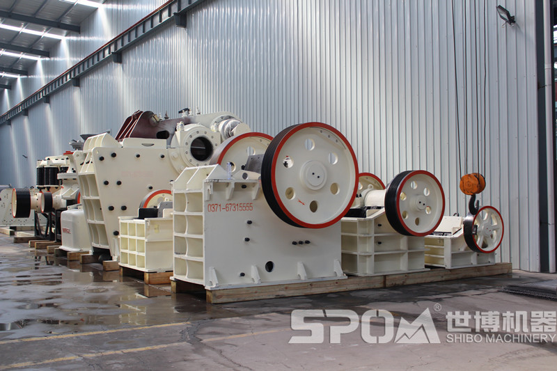 粗碎石顎式破碎機