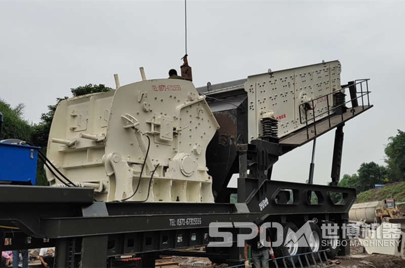 反擊破移動(dòng)破碎站